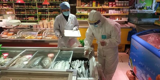 严守舌尖安全防线 呼中区疾控中心启动冷藏冷冻及生鲜食品冷链环节专项核酸检测